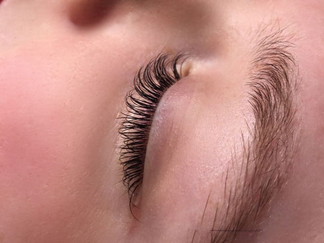 Eyelash extensions